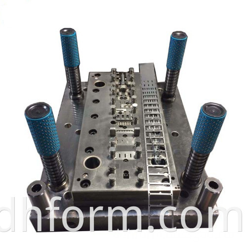 Progressive Sheet Metal Stamping Tool